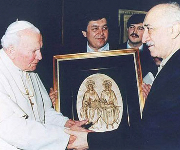 Fethullah Gülen ve Papa-Merhamet Bakışları